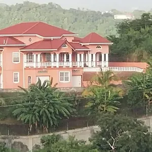 https://paradise-on-the-isle-of-spice.comcaribbean.com